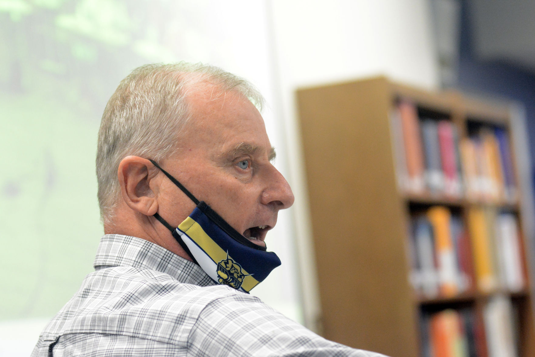 Baraboo reconsiders school reopening plan